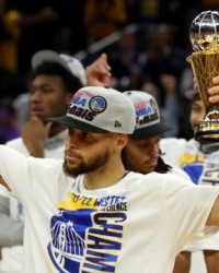 开云体育网页版入口-苦尽甘来！西决MVP库里当之无愧 下一站总决赛MVP